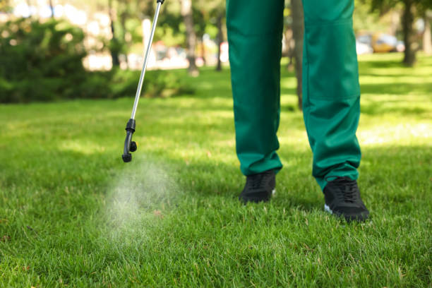 Best Commercial Pest Control Services  in Mcmillin, WA